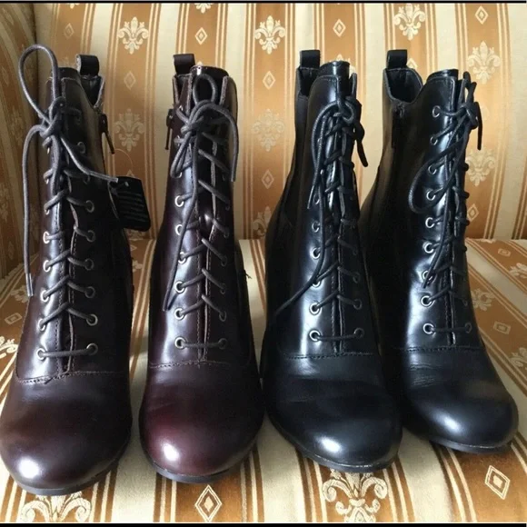 Liz Claiborne LEATHER Lace Up BOOTIES Heel Boots Black 7M - Picture 6 of 8